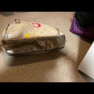 Coach Poppy Hallie tote